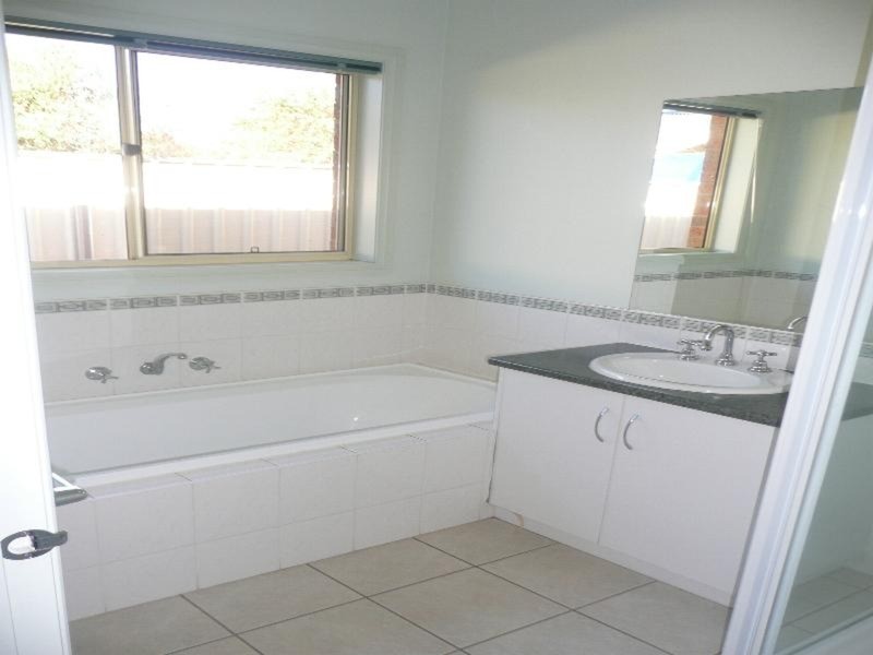 18 Petrucci Way, Mildura VIC 3500