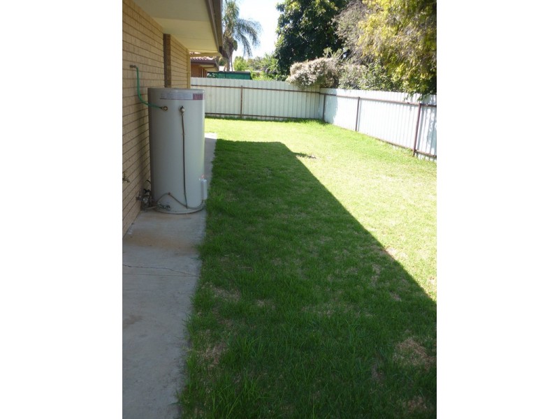 1-3, 211 Thirteenth Street, Mildura VIC 3500