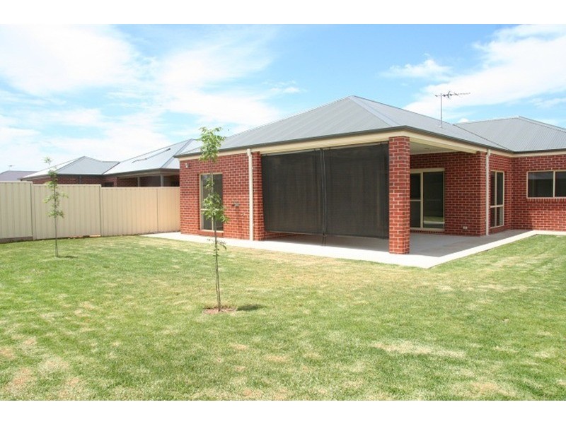 20 Oasis Boulevard, Mildura VIC 3500