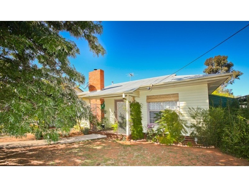21 Loddon Avenue, Red Cliffs VIC 3496