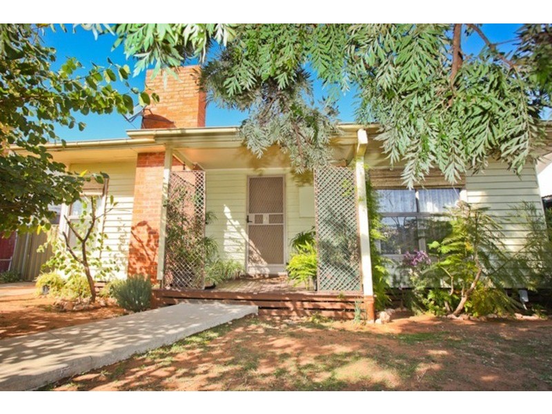 21 Loddon Avenue, Red Cliffs VIC 3496