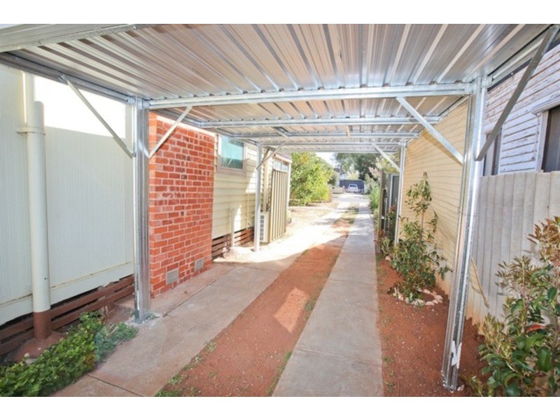 21 Loddon Avenue, Red Cliffs VIC 3496