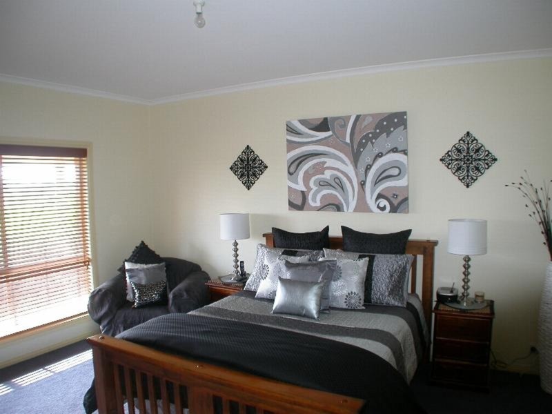 328 Cowanna Avenue, Merbein VIC 3505