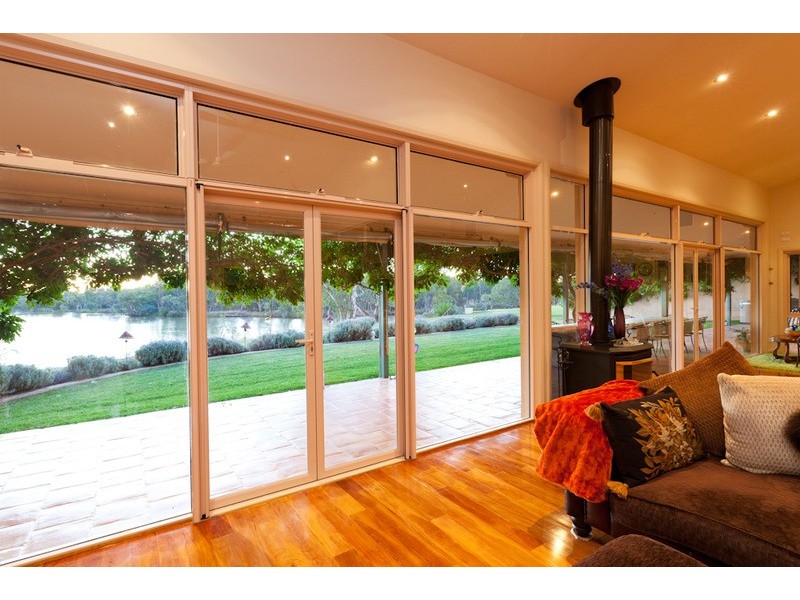 8 Riverview Rise, Gol Gol NSW 2738