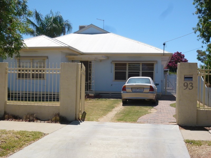 93 Magnolia Avenue, Mildura VIC 3500