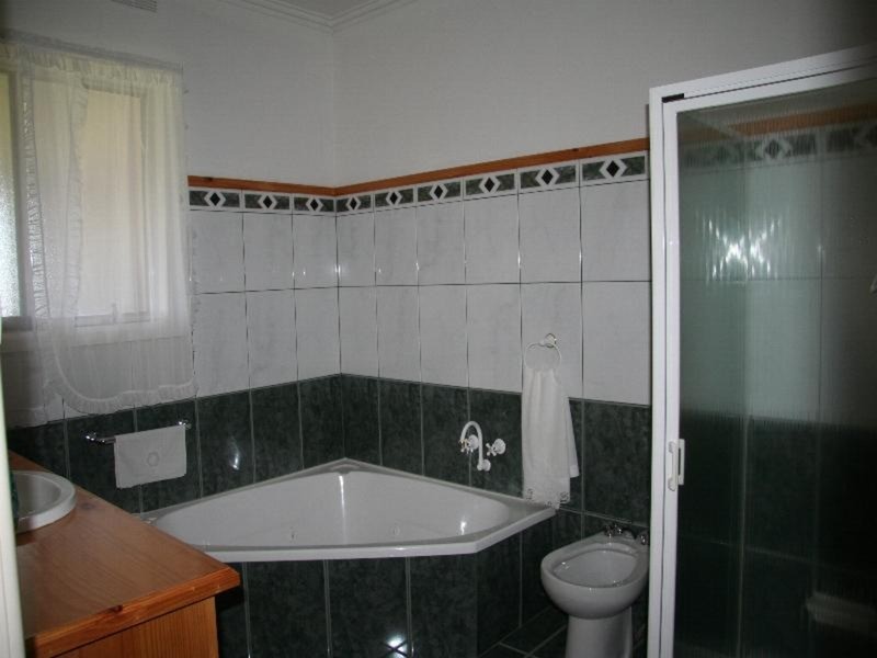 645 Deakin Avenue, Mildura VIC 3500