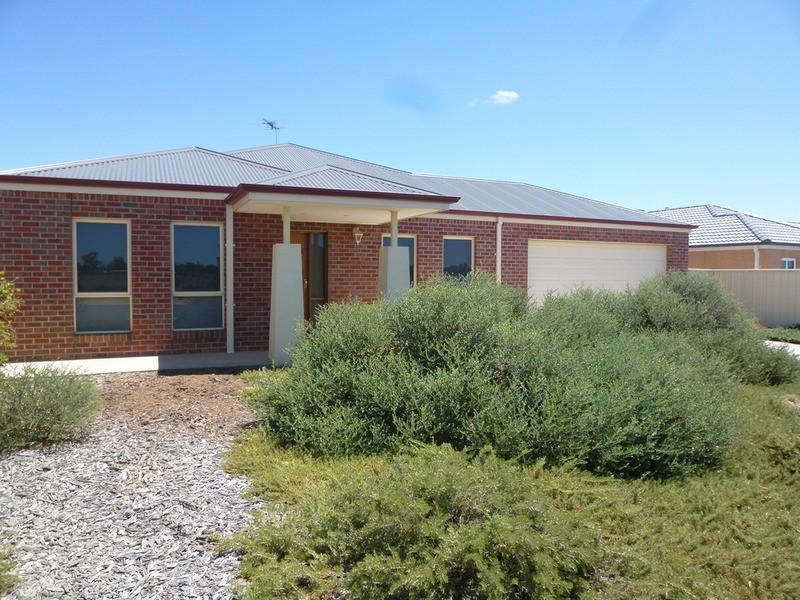 597 Walnut Avenue, Mildura VIC 3500