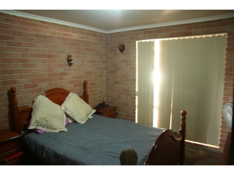 22 Latrobe  Avenue, Red Cliffs VIC 3496