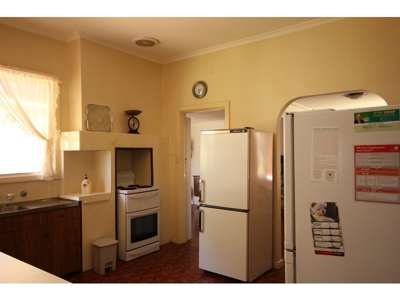 69 Hazeldene Street, Mildura VIC 3500