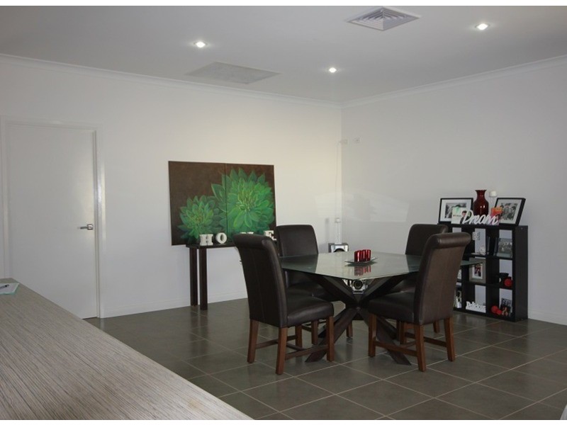 123 Wood Street, Gol Gol NSW 2738