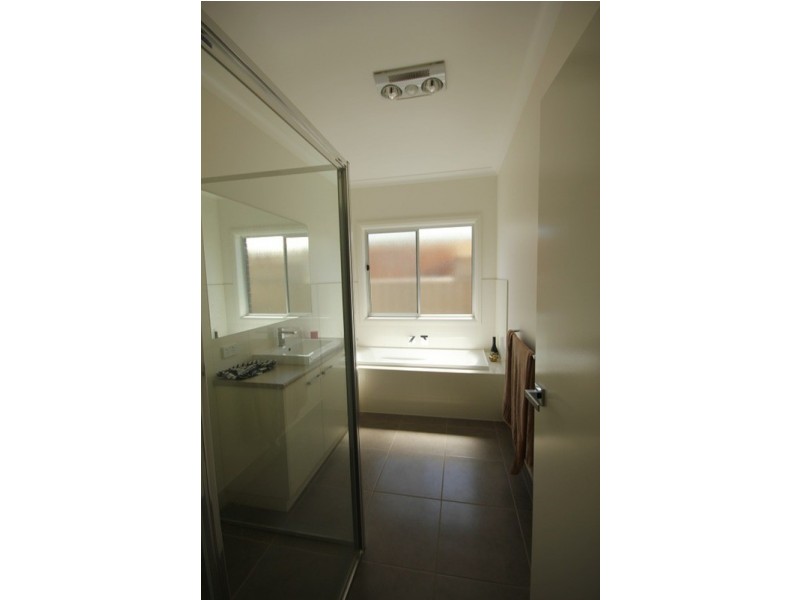123 Wood Street, Gol Gol NSW 2738