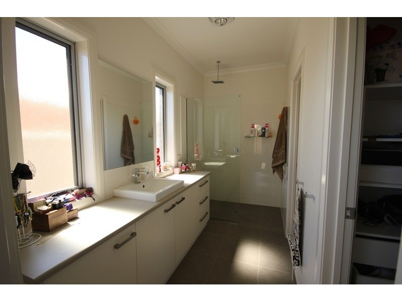 123 Wood Street, Gol Gol NSW 2738