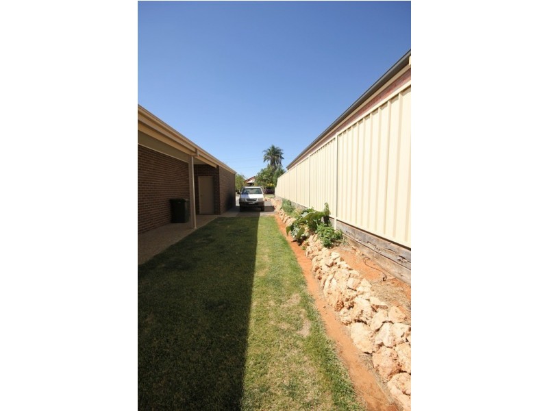 123 Wood Street, Gol Gol NSW 2738