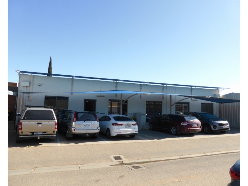 148-150 Pine Avenue, Mildura VIC 3500
