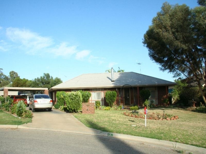 7 Aylmer Court, Mildura VIC 3500