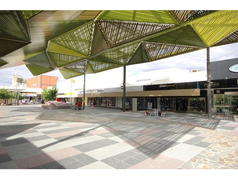 65a Langtree Avenue, Mildura VIC 3500