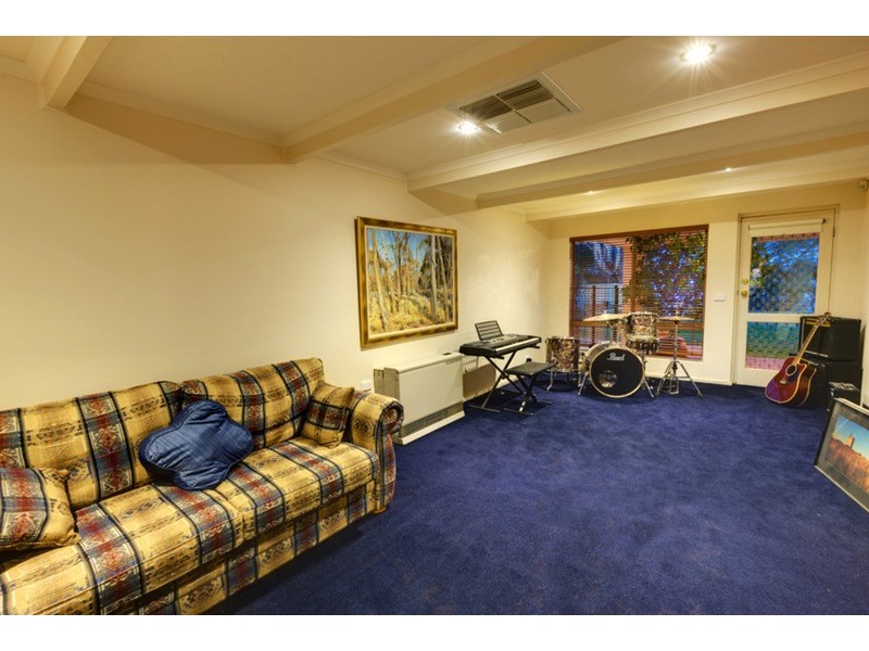 73 Cooke Street, Nichols Point VIC 3501