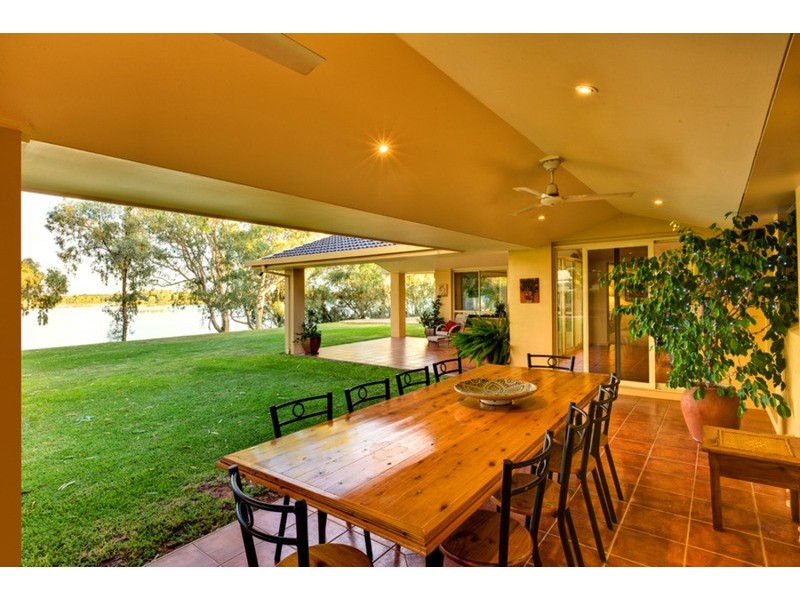 73 Cooke Street, Nichols Point VIC 3501