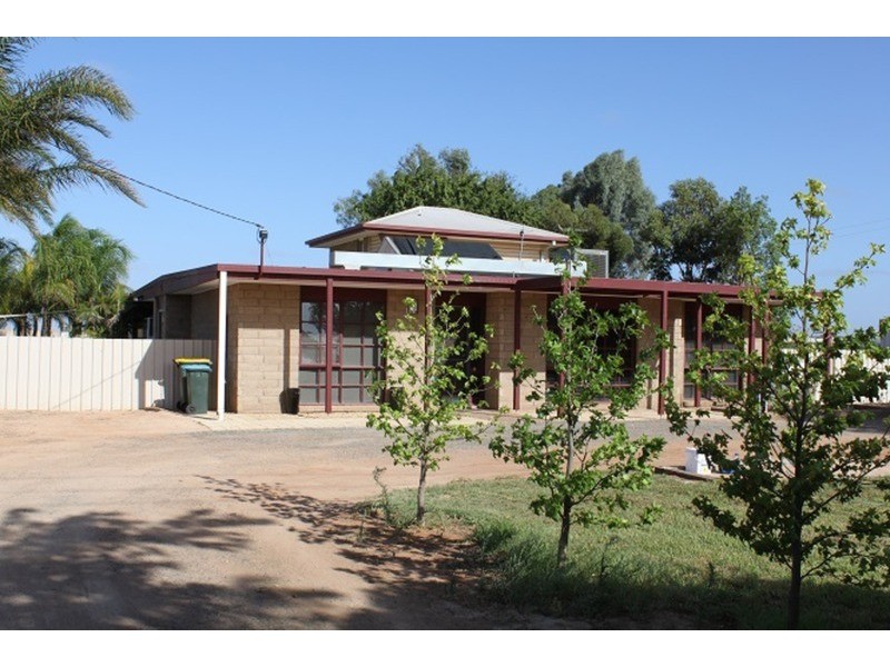 290 Dairtnunk  Avenue, Mildura VIC 3500
