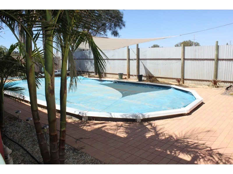 290 Dairtnunk  Avenue, Mildura VIC 3500