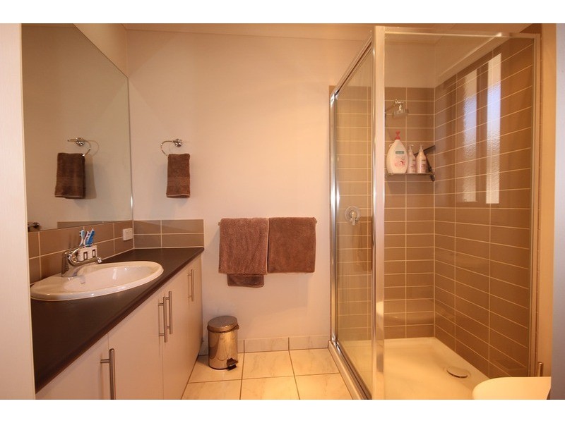 16 Barraclough Way, Mildura VIC 3500