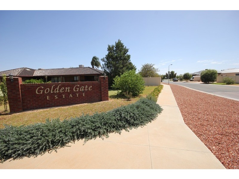 16 Barraclough Way, Mildura VIC 3500