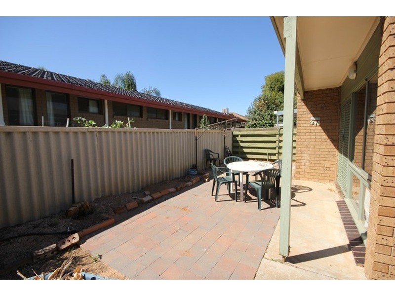 1/4 Amelia Court, Mildura VIC 3500