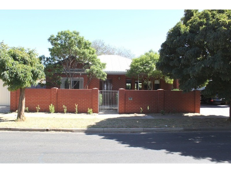 9 Cyprus Avenue, Mildura VIC 3500
