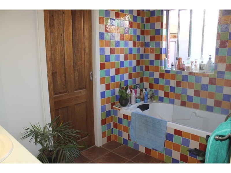 9 Cyprus Avenue, Mildura VIC 3500