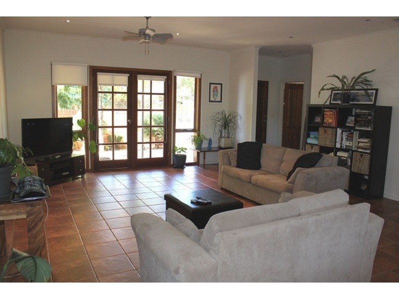 9 Cyprus Avenue, Mildura VIC 3500