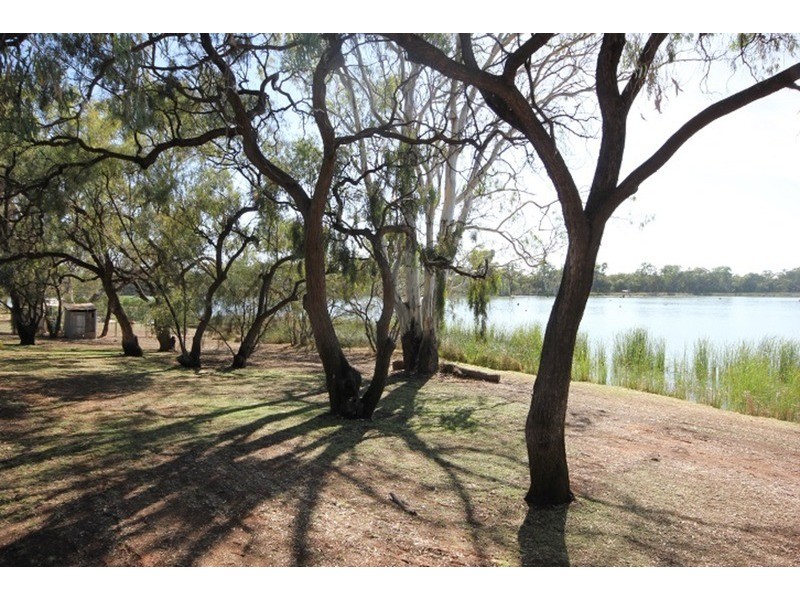 53 Cooke Street, Kings Billabong, Nichols Point VIC 3501