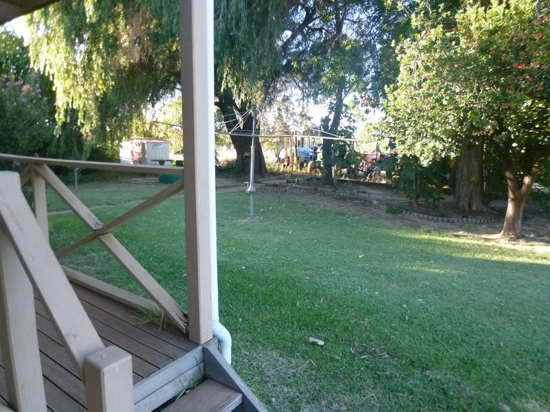 92 Bernarra Road, Dareton NSW 2717