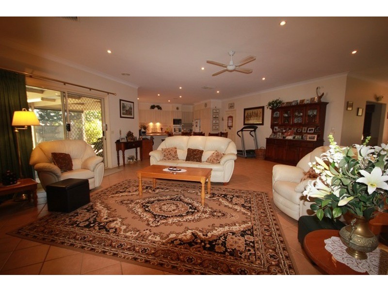 6 Tarrango Drive, Mildura VIC 3500