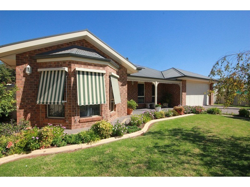 6 Tarrango Drive, Mildura VIC 3500