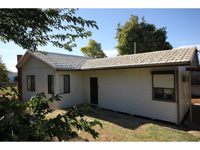 14 Cureton  Avenue, Mildura VIC 3500