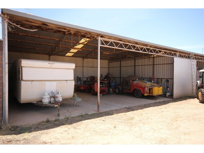 105 Iraak Road, Iraak VIC 3494