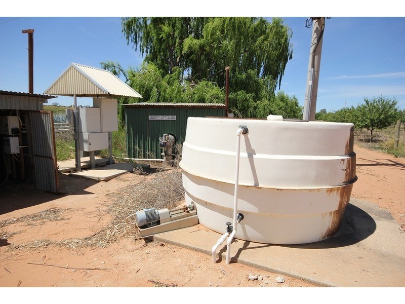 105 Iraak Road, Iraak VIC 3494