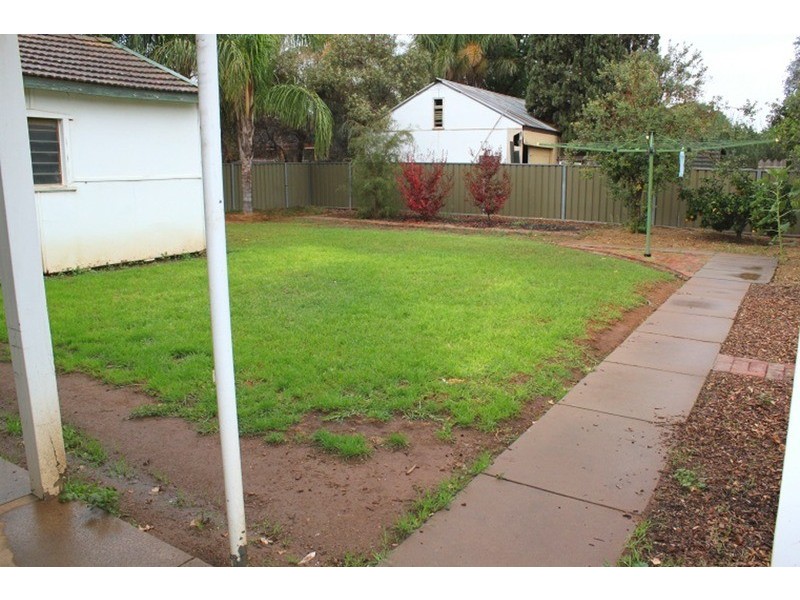 274 Deakin Avenue, Mildura VIC 3500