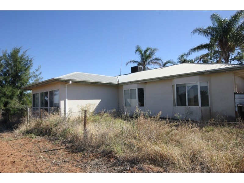 16B Drovers Drive, Gol Gol NSW 2738