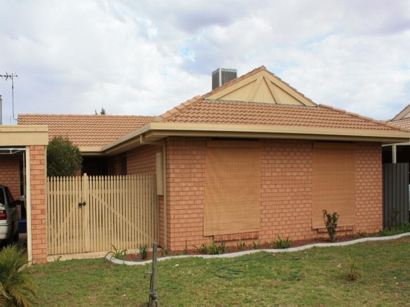 27 Maloney Drive, Mildura VIC 3500