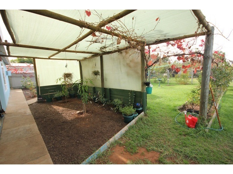 4 Churchill Street, Buronga NSW 2739