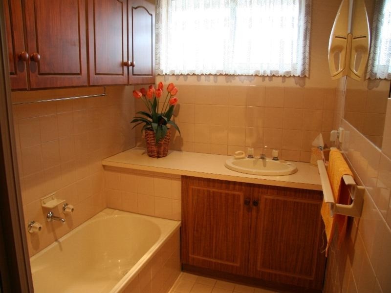 2/18 Etherington Drive, Mildura VIC 3500