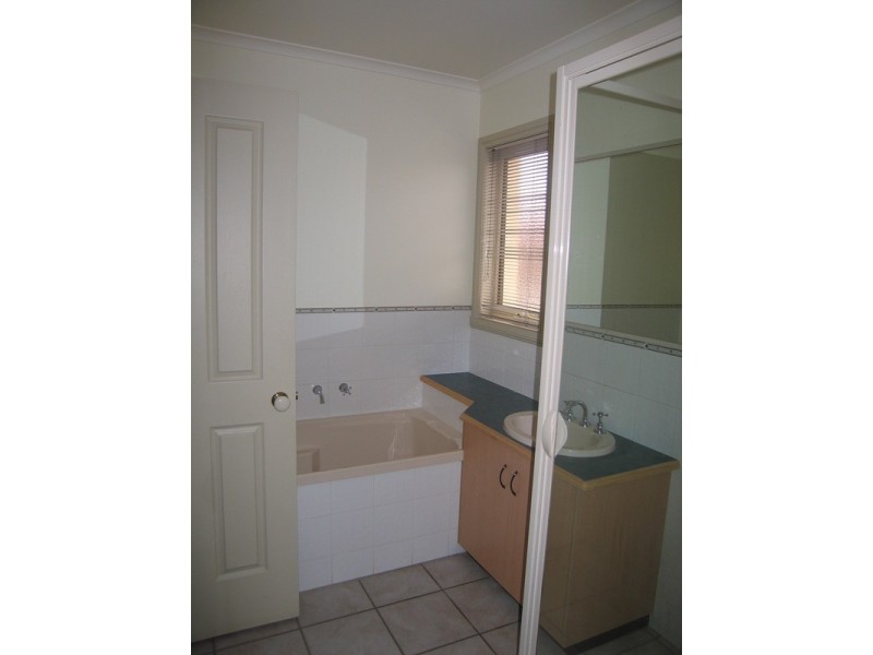 1/482 Walnut Avenue, Mildura VIC 3500