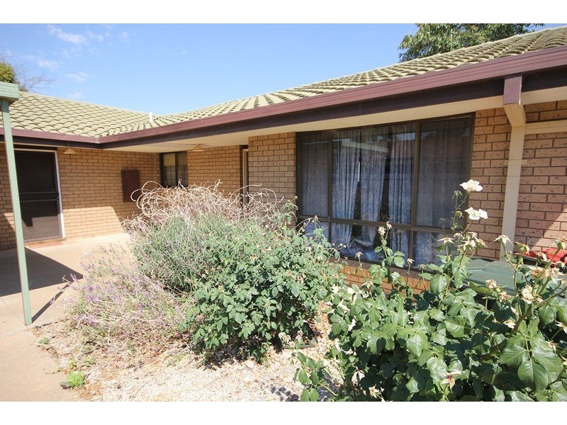 1-3/211 Thirteenth  Street, Mildura VIC 3500