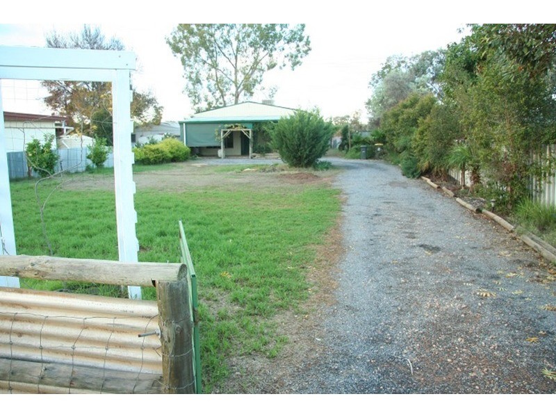 722 Woomera Avenue, Red Cliffs VIC 3496