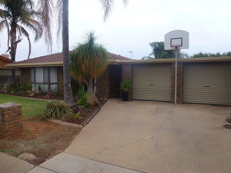 3 Mansell  Drive, Mildura VIC 3500