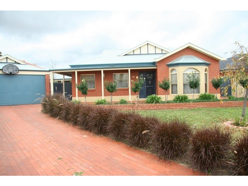 2 Akron Court, Mildura VIC 3500