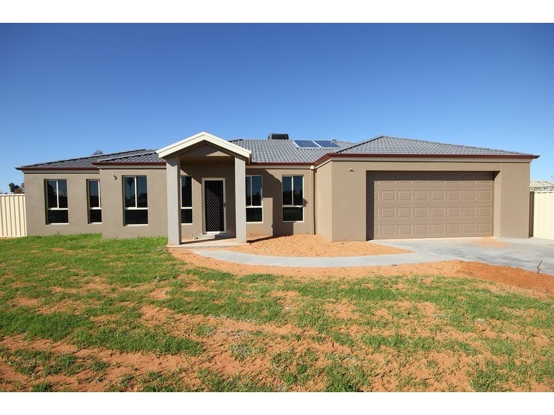 57 Chardonnay Drive, Mildura VIC 3500