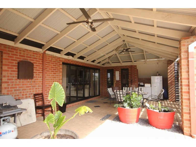 6 Delta Court, Mildura VIC 3500