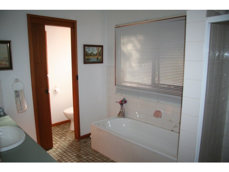 2 Pegler Avenue, Mildura VIC 3500